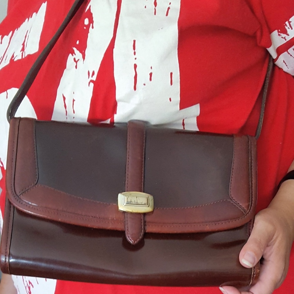 RARE!  Vintage Brighton Brown Patent Leather Shoulder Bag